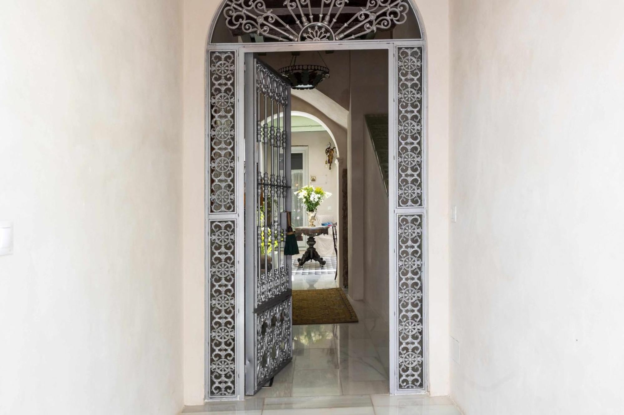 Casa Portus Gaditanus S XVIII Patio Andaluz El Puerto de Santa Maria Bilik gambar